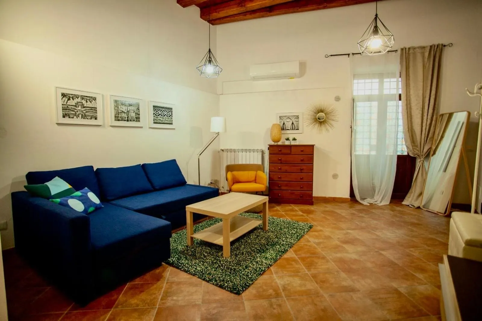 Apartment Flo'S Chathedral Home Palermo
